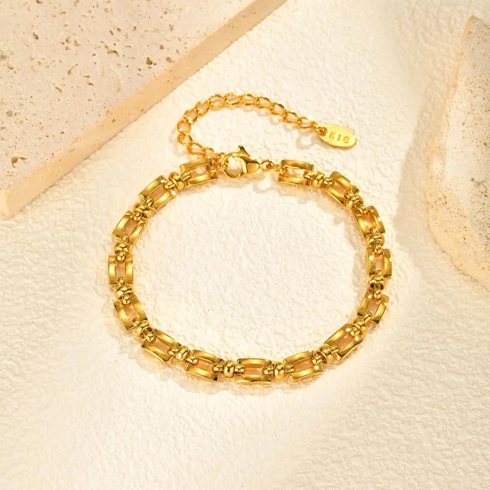 Stunning 18K Gold Plated Stainless Steel Chain Bracelet for Women - Non-Tarnish, Adjustable Geometric Link Jewelry Gift